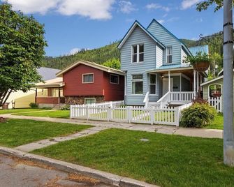 Casa De Reyes~Historic Wallace, Idaho~ Silver Valley's Hidden Gem - Wallace - Building