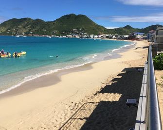 Grand Case Bleu Marine Sea Side - Grand-Case - Beach
