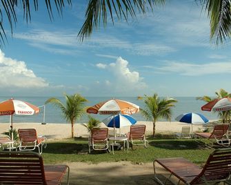 Flamingo Hotel by the Beach, Penang - George Town - Plage