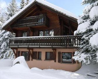 Chalet En Madrier - Les Kukas 5 Chambres - La Bresse - Gebäude