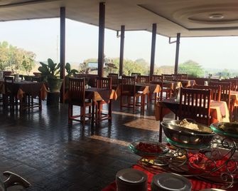 茵萊星級飯店 - 娘水 - 餐廳