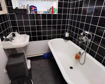 Comfortable studio 50 meters from the beach - Bray-Dunes - Salle de bain