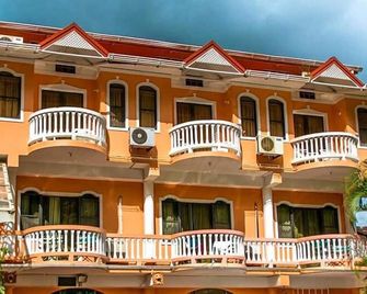 Alicia's Palace - פורט אוף ספיין - בניין