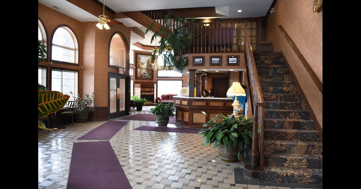 Hamilton Inn Landscape Hamilton Inn Select Beachfront Mackinaw City i Mackinaw City, USA från ...