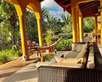 New! Spectacular Sunset Villa, Inner Courtyard, Salt Pool, Amazing Ocean Views\n - San Juanillo - Patio