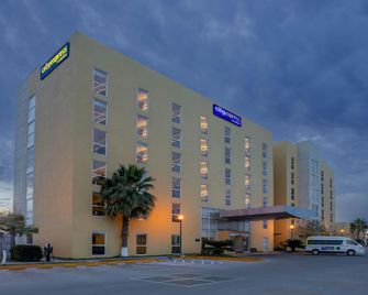 City Express by Marriott Durango - Durango - Gebouw