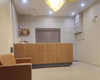 Hotel Royal Residency Executive - Sangli - Front desk