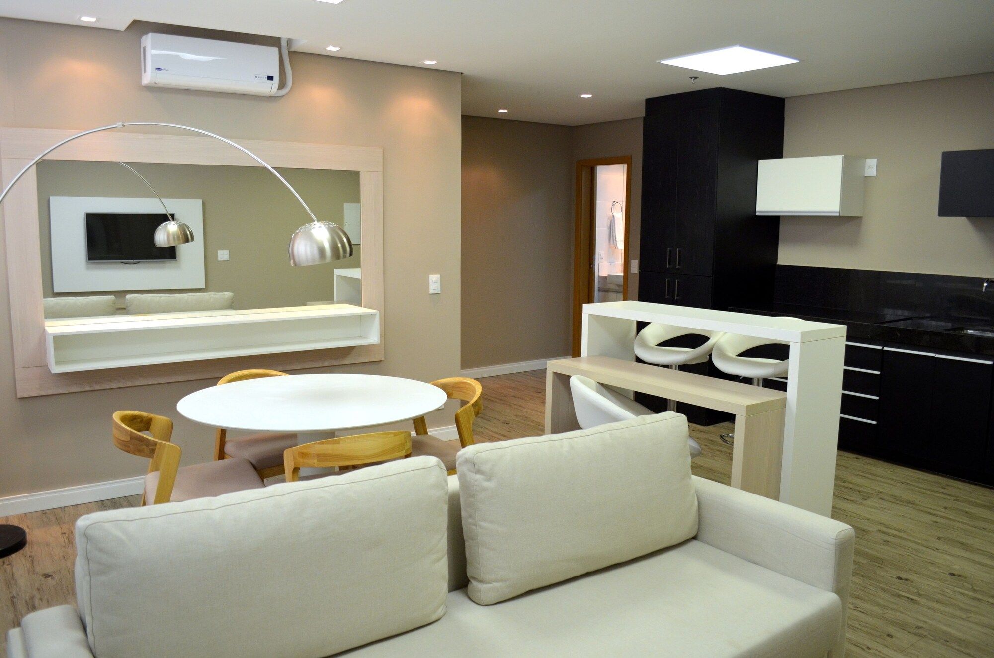 Ville Celestine Condo Hotel & Eventos - ב לו הוריזונטה