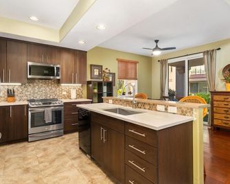 Big Island Waikoloa Colony Villas 1206 2 Bedroom Condo - Waikoloa Village - Keuken