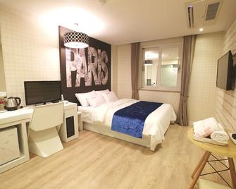 Jeju Lux Hotel - Seogwipo - Habitación