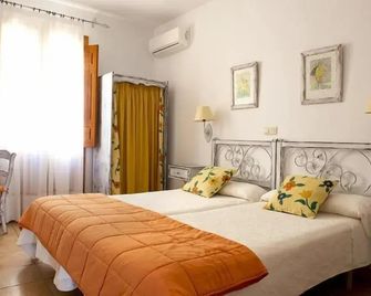 Hotel Rural La Casa De Pasarón - Pasarón de la Vera - Habitación