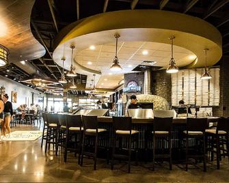 Bridges Bay Cabin and a Boat Hoist Available! - Arnolds Park - Bar