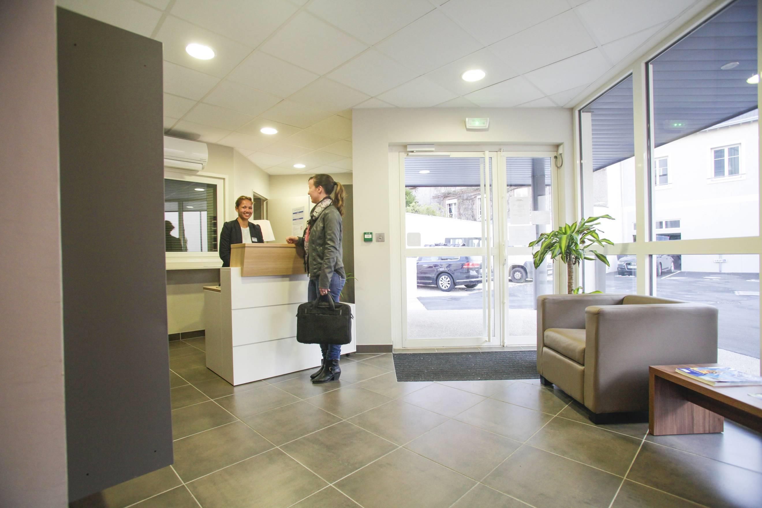 أبارت وتل أوداليز سيتي - أورليانز سنتر