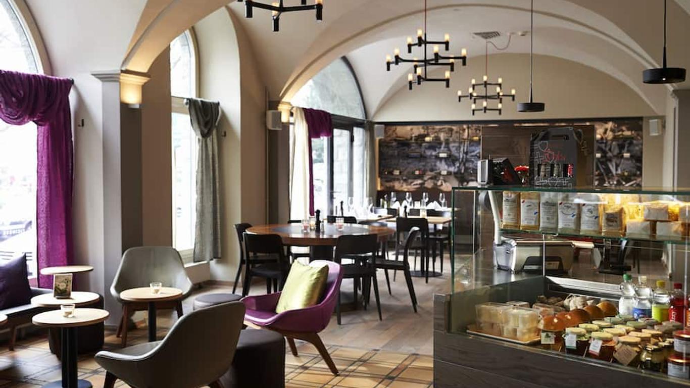 هوتل كونتينانتال بارك