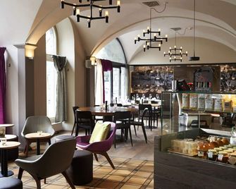 هوتل كونتينانتال بارك - لوسرن - مطعم