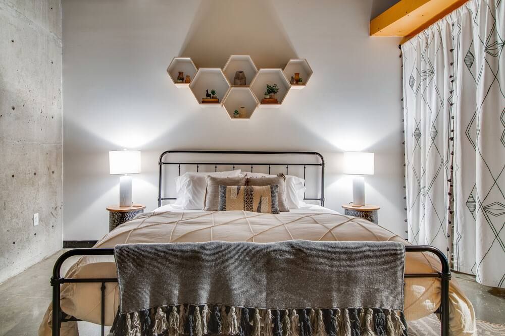 Spacious Loft Near Broadway! - Nashville - Habitación