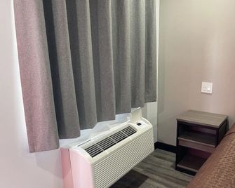 Welcome Inn & Suites Anaheim - Anaheim