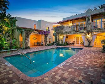 Grandview Gardens Bed & Breakfast - West Palm Beach - Uima-allas