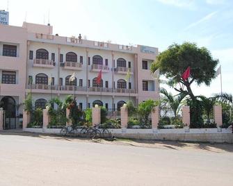 OYO 7926 Hotel Fort View - Thiruvananthapuram - Edificio