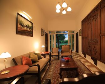 Roop Niwas Kothi, Near Mandawa - Nawalgarh - Living room