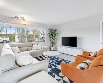 Good Vibrations Permit# 966 - Palm Springs - Sala de estar