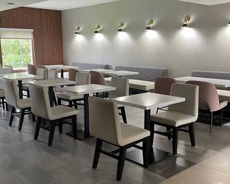 Wingate by Wyndham Grove City - Grove City - Restaurant