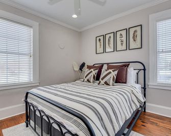 Stovall #6 Comfy 1-bedroom minutes away from Augusta's gems! - Augusta - Bedroom