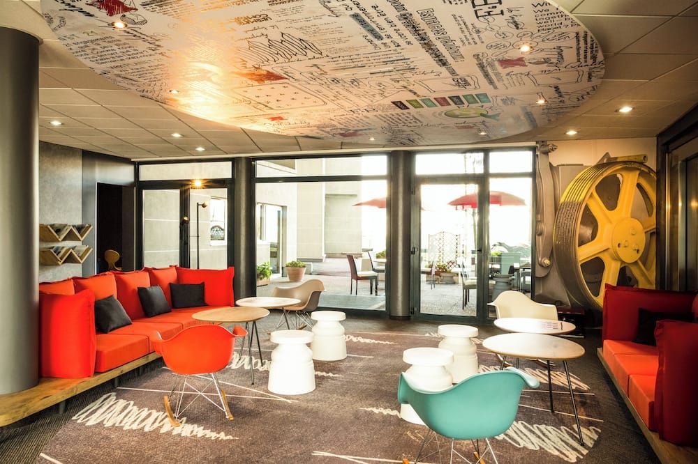 إيبيس بدجت أورلي تشيفيلي ترام 7