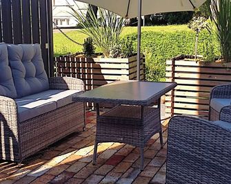 Gemütliche Ferienwohnung - Ruhe & Natur Erleben. Haustierfreundlich! - Pritzwalk - Innenhof