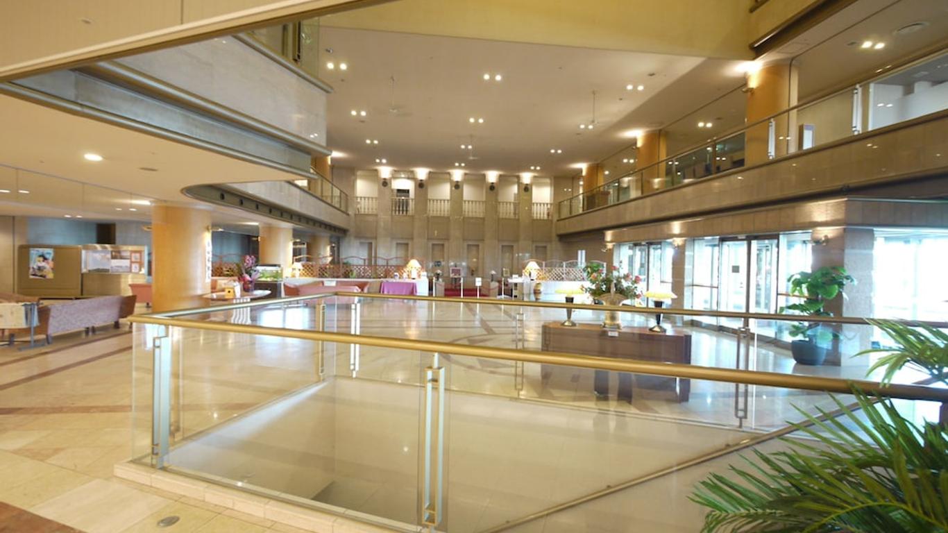 روت إن جرانتيا كوماكي