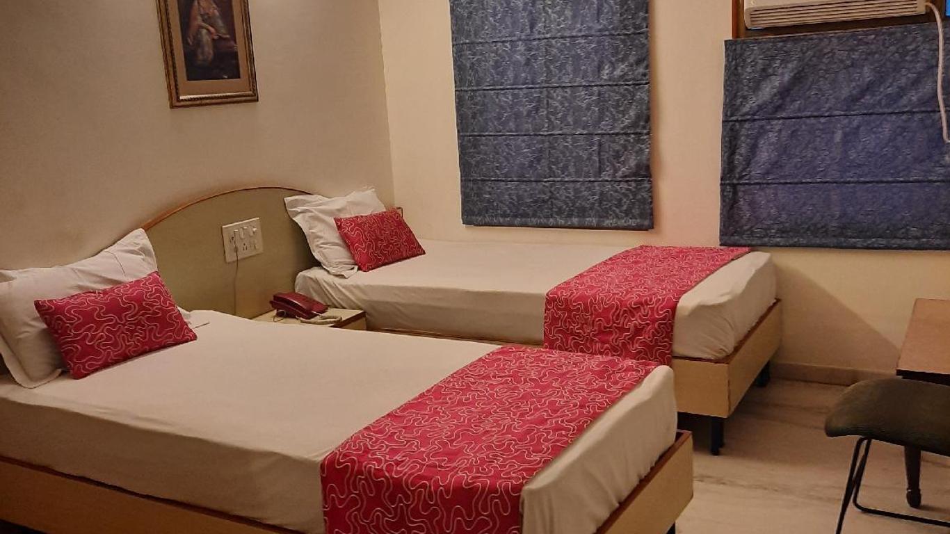 Madhuvan Hotel