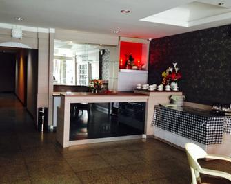 H3 Hotel - Tanjung Balai - Recepción