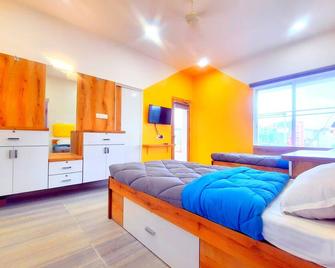 Stay Inn - Bhopal - Bedroom