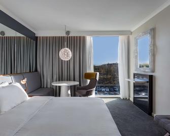 فندق راديسون بلو لندن مطار ستانستيد - Stansted - غرفة نوم