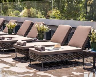 Hôtel Mercure Orléans Centre Bords de Loire - Orleães - Varanda