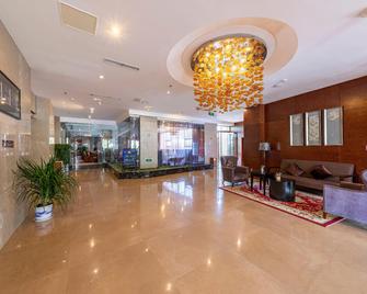 Minshan Grand Hotel - Nyingchi - Lobby