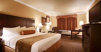 Best Western Plus Southpark Inn & Suites - Tyler - Yatak Odası