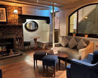 Birmingham Great Barr Hotel - Birmingham - Lounge