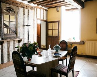 La Vieille Foulonnière : Chambres d'hôtes & Permaculture - Les Pas - Jídelna
