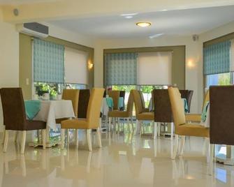 Agali Rooms - Skala Rachoniou - Restaurante