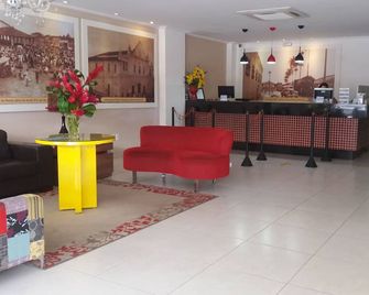 Parati Palace Hotel - Santo Antônio de Jesus - Recepción