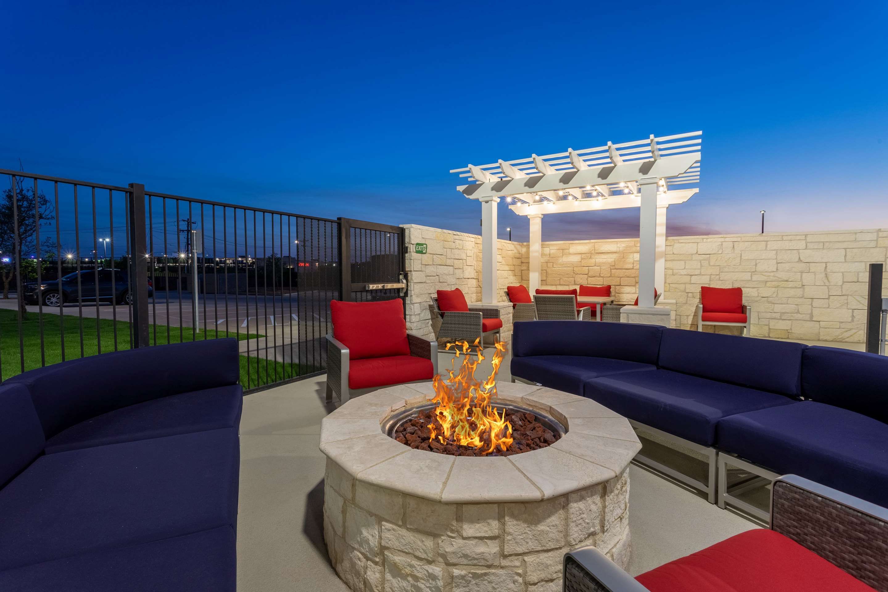 AmericInn by Wyndham San Angelo - San Angelo - Balkón