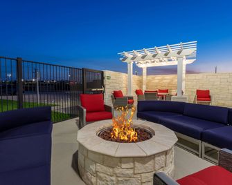 AmericInn by Wyndham San Angelo - San Angelo - Balkón