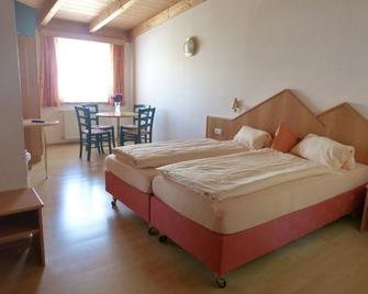 Wallackhaus Regiojet Hotels - Heiligenblut - Dormitor