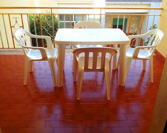 Gallipoli Cheaply Bedroom Apartment - Gallipoli - Salle à manger