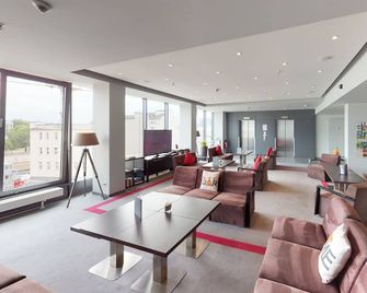 Biendo Hotel Chemnitz - Chemnitz - Lounge