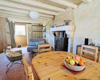Gite Thenay, 2 bedrooms, 6 persons - Thenay - Comedor