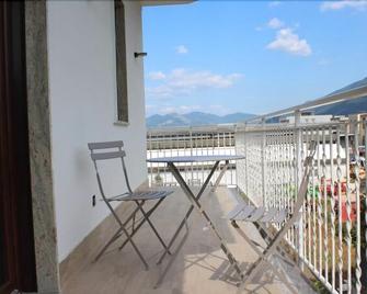 Domus In Fonte - Scafati - Balcony
