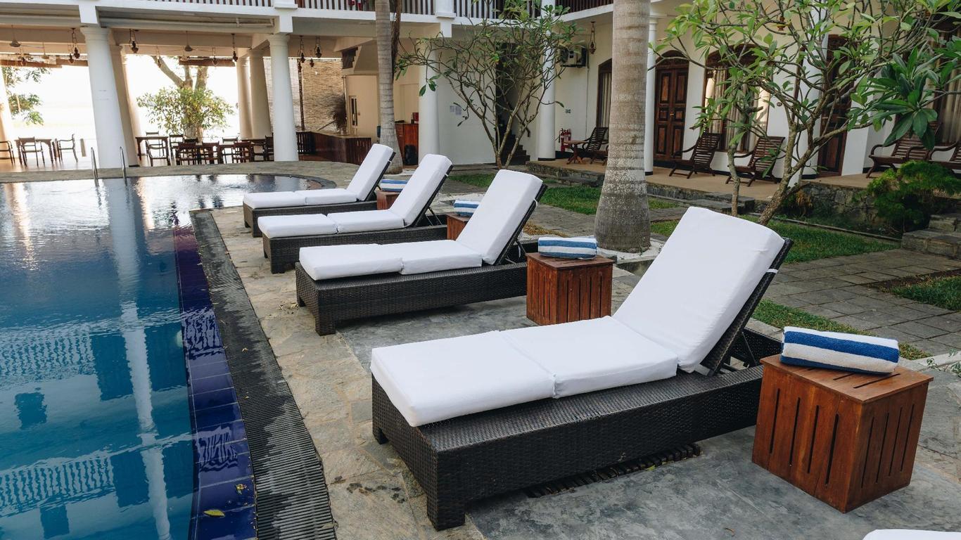 Oga Reach Hotel