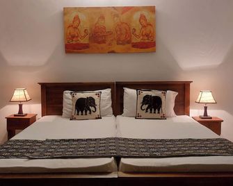 The Comfort - Kandy - Bedroom